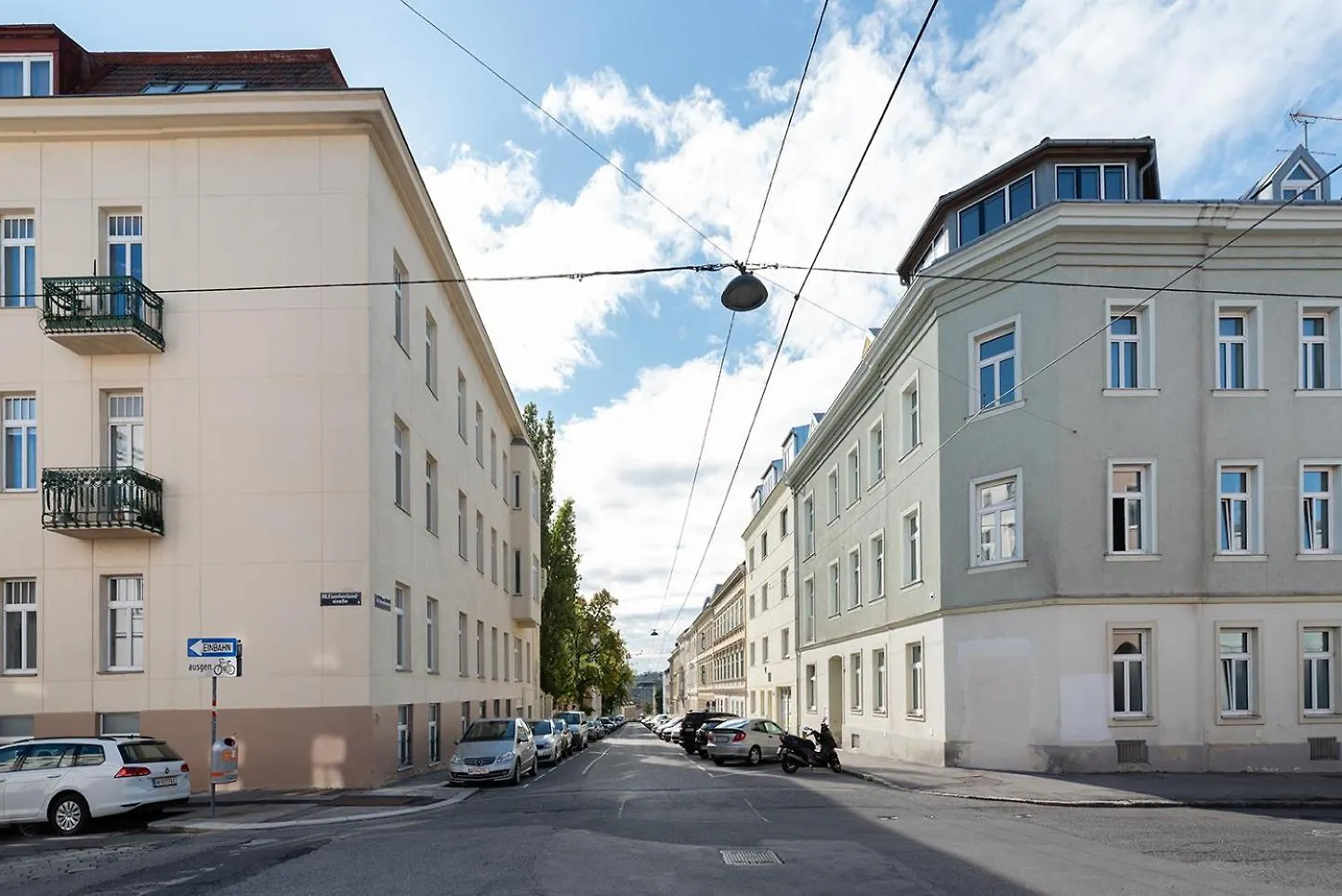 Modernes Und Neues Apartment In Ruhelage Nahe Schoenbrunn Vienna Austria
