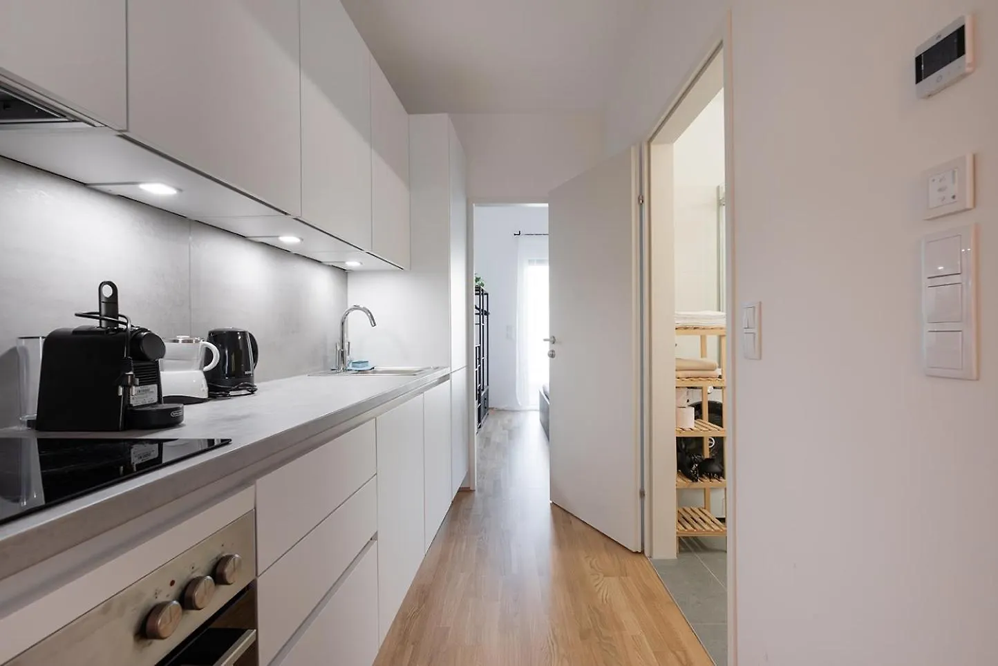 Modernes Und Neues Apartment In Ruhelage Nahe Schoenbrunn Vienna Austria