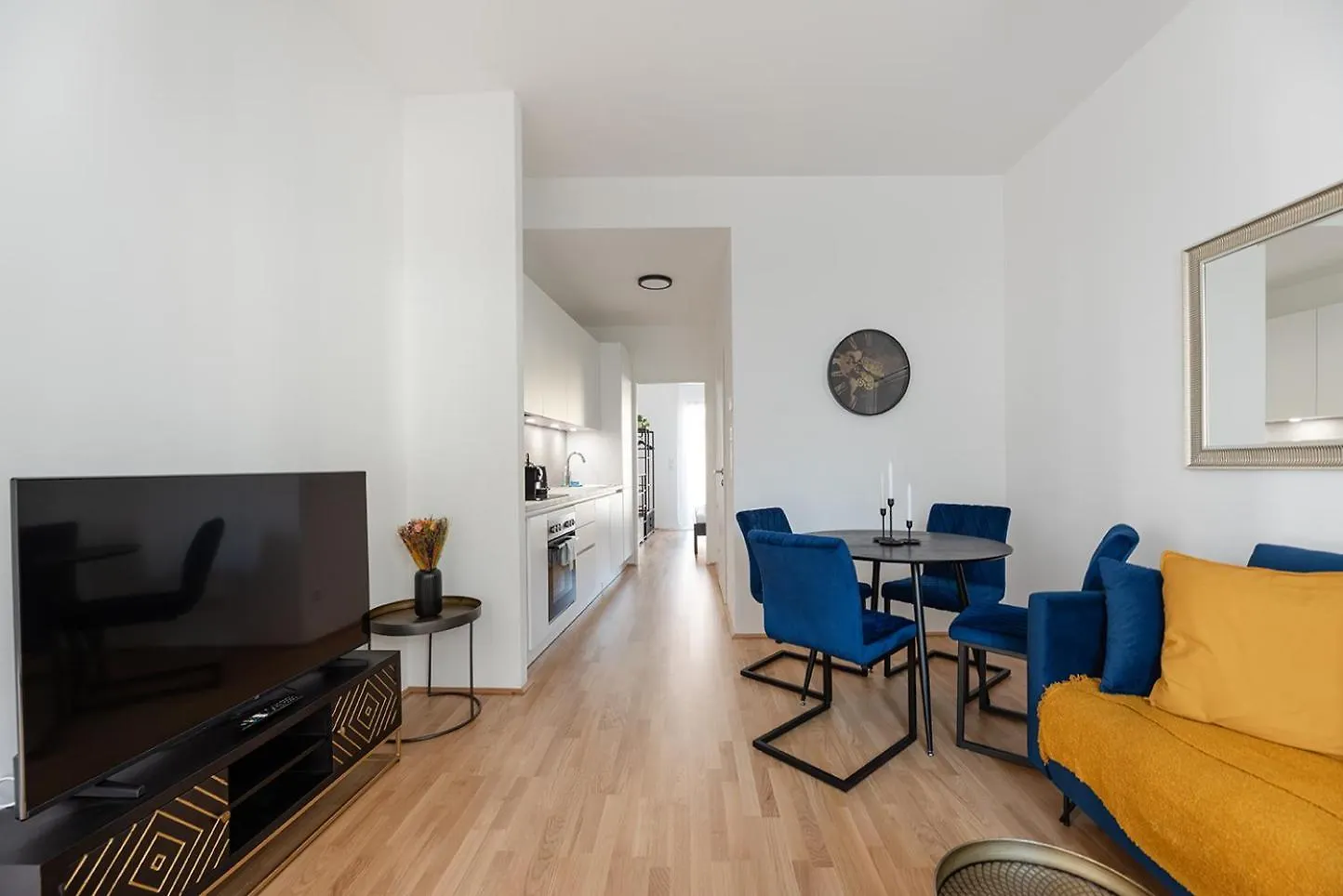 Modernes Und Neues Apartment In Ruhelage Nahe Schoenbrunn Vienna