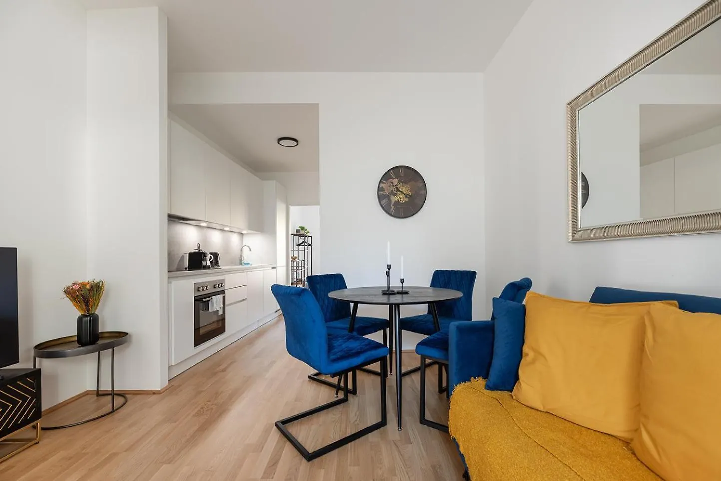 Modernes Und Neues Apartment In Ruhelage Nahe Schoenbrunn Vienna