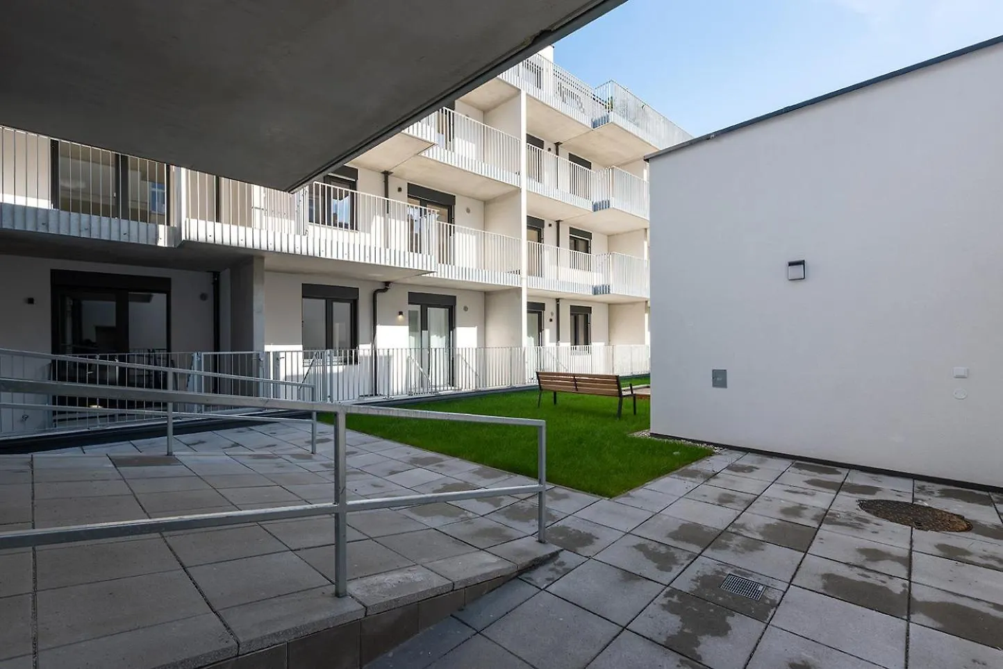 Modernes Und Neues Apartment In Ruhelage Nahe Schoenbrunn Viena 0*,